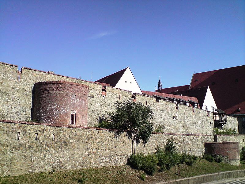 WIKIPEDIA Bratislava hradby