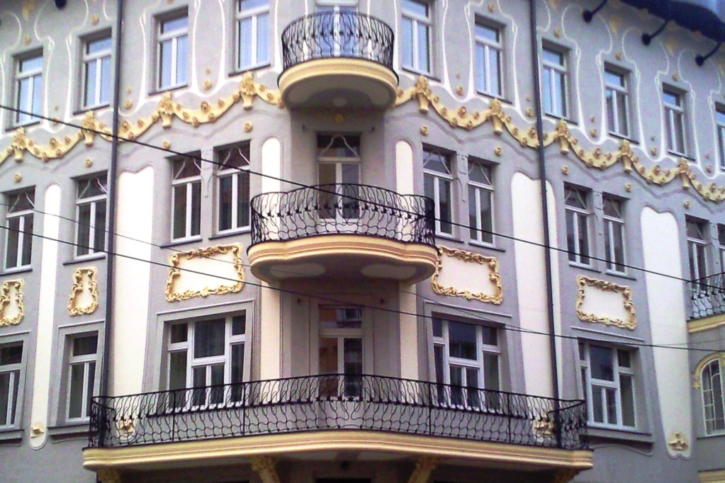 Bratislava - secesný hotel Štúrova ul. - Wikipédia