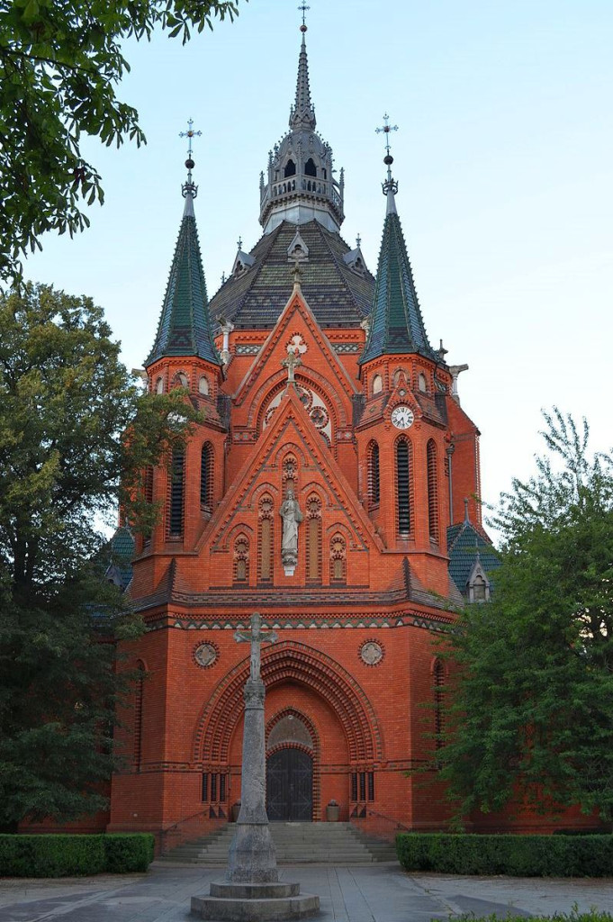 Poštorná - Kostol Navštívenia Panny - Wikipédia
